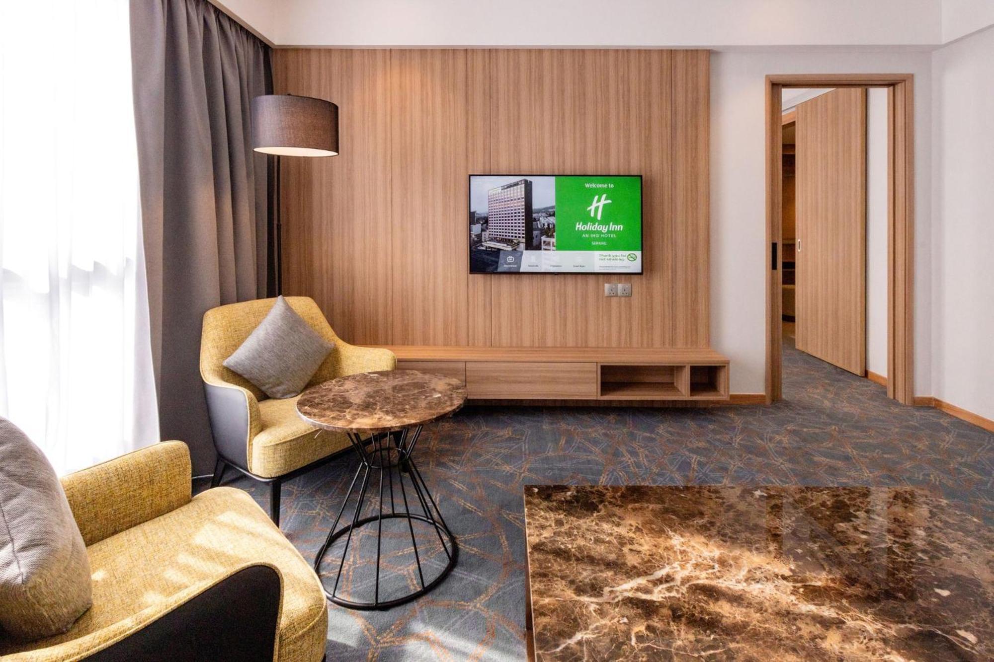 Holiday Inn Sepang - Airport Екстер'єр фото